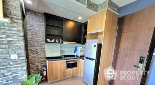 1-BR Condo at Wish Signature Midtown Siam near BTS Ratchathewi