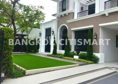 House at Ladawan Ratchaphruek - Pinklao for sale