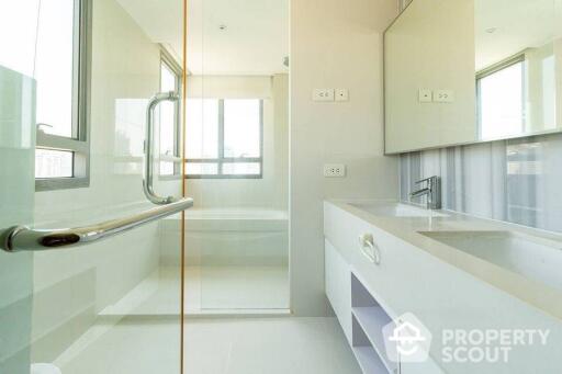 2-BR Condo at Aequa Sukhumvit 49 near BTS Thong Lor