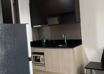 1-BR Condo at The Edge Sukhumvit 23 near MRT Sukhumvit