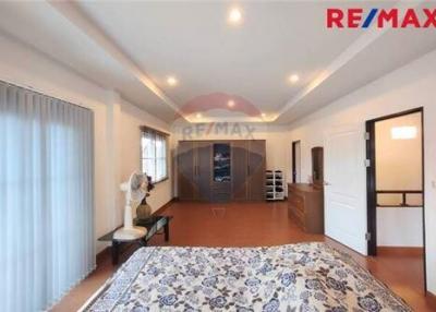 220 Sqm., 4 Beds House listed for ฿ 5,790,000.