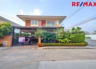 220 Sqm., 4 Beds Townhouse listed for ฿ 5,790,000.