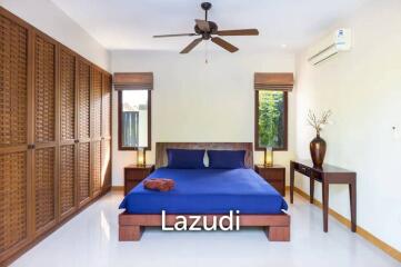 3 Bedrooms Freehold Villa  Naiharn Rawai