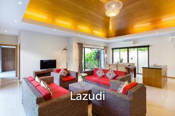 3 Bedrooms Freehold Villa  Naiharn Rawai