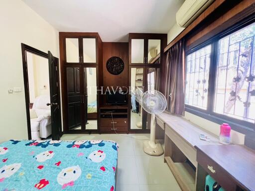 House For sale 3 bedroom 516 m² with land 129 wa² in PMC Home Village 2, Pattaya