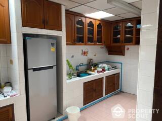 4-BR House near MRT Sutthisan