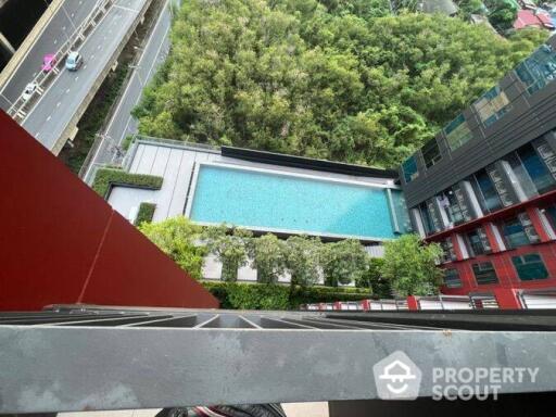 1-BR Condo at Life Asoke Hype near MRT Phetchaburi