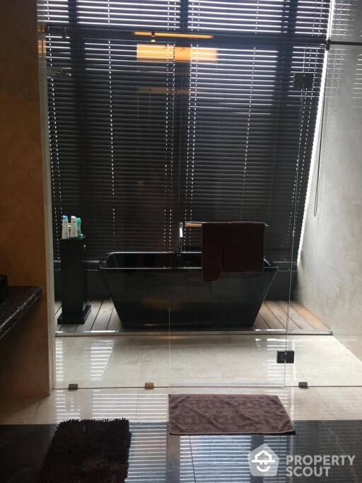 3-BR Condo at Hyde Sukhumvit 13 Condominium near BTS Nana