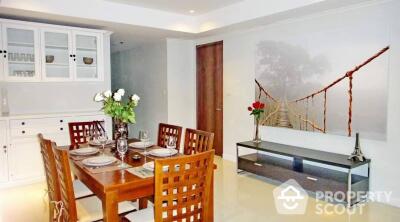 2-BR Condo at The Oleander near BTS Nana