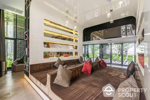 1-BR Condo at Ideo Q Chula Samyan near MRT Sam Yan