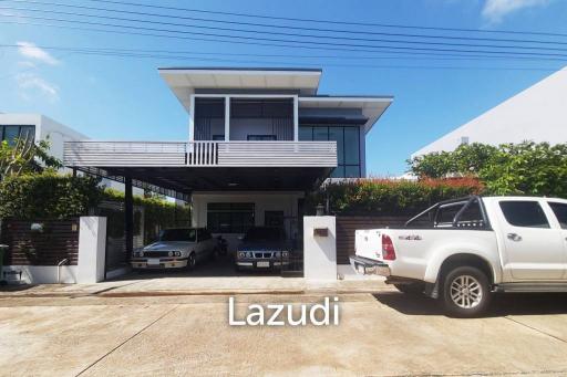 2-Storey Modern House in Project for Sale