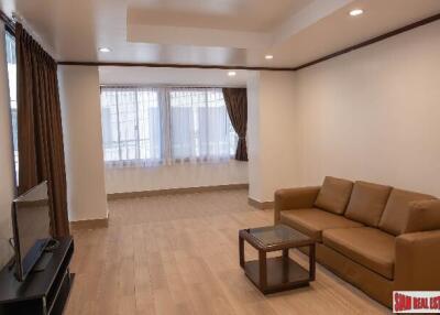 Amazing 3 Bed Townhouse for Rent in Prakanong (New renovated)