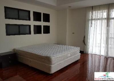 Grand Mercure Bangkok Asoke Residence - Convenient and Extra Large Three Bedroom Condo for Rent