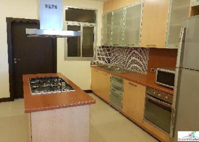 Grand Mercure Bangkok Asoke Residence - Convenient and Extra Large Three Bedroom Condo for Rent