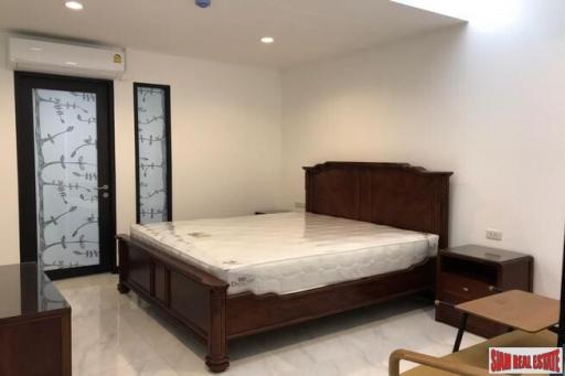 36 D.Well  Super Spacious Three Bedroom Penthouse for Rent in Modern Phra Khanong Low-Rise Condo