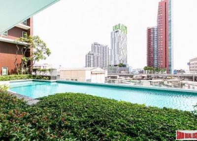 The Bloom Sukhumvit 71  Bright and Conveniently Located Three Bedroom Condo for Rent in Phra Khanong