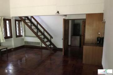 Single Family House with Private Pool in the Heart of the City, Phormphong BTS, Bangkok