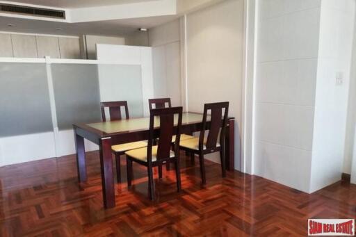 Las Colinas Condo - Two Bedroom Condo for Rent Conveniently Located Near BTS Asoke