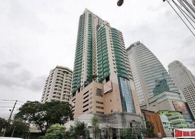 Las Colinas Condo - Two Bedroom Condo for Rent Conveniently Located Near BTS Asoke