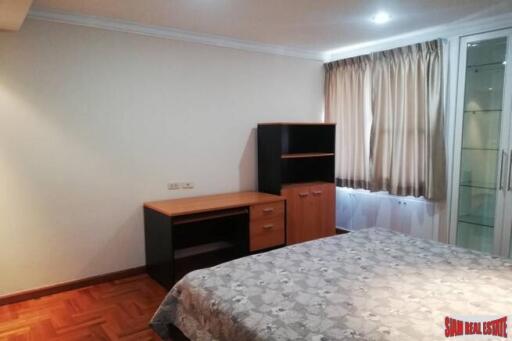 Las Colinas Condo - Two Bedroom Condo for Rent Conveniently Located Near BTS Asoke