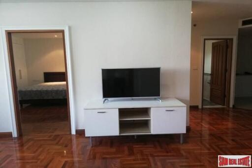 Las Colinas Condo - Two Bedroom Condo for Rent Conveniently Located Near BTS Asoke