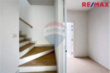 130 Sqm., 3 Beds House listed for ฿ 4,800,000.