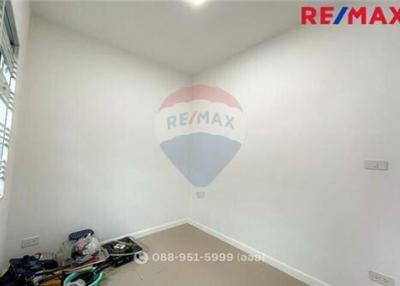 98 Sqm., 4 Beds Townhouse listed for ฿ 3,190,000.