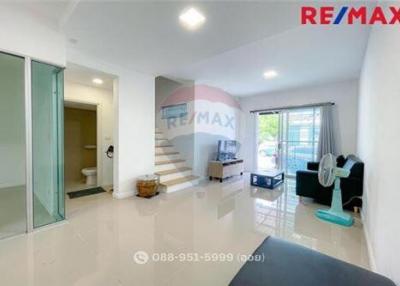 98 Sqm., 4 Beds Townhouse listed for ฿ 3,190,000.