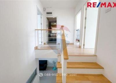 98 Sqm., 4 Beds Townhouse listed for ฿ 2,990,000.