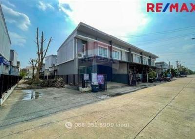 98 Sqm., 4 Beds Townhouse listed for ฿ 3,190,000.