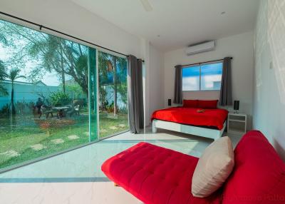 5 Bed House For Sale In East Pattaya - Natheekarn