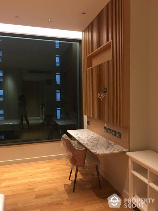 Studio Condo at Sindhorn Residence near BTS Ratchadamri (ID 512415)