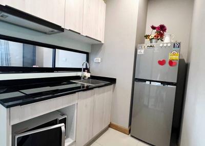 1-BR Condo at Tree Condo Sukhumvit 50 near BTS On Nut