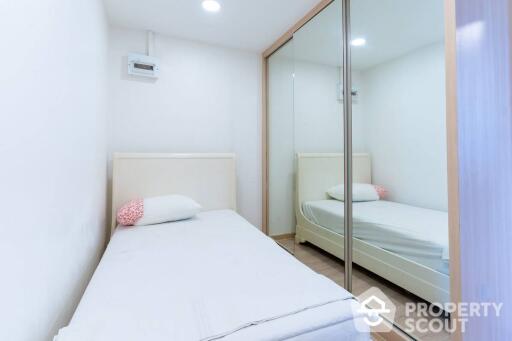 2-BR Condo at 39 Suites near BTS Phrom Phong