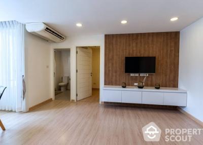 2-BR Condo at 39 Suites near BTS Phrom Phong