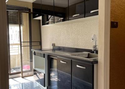 Studio Condo at Lumpini Place Narathiwas 24 in Chong Nonsi