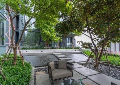 2 bed Condo in LAVIQ Sukhumvit 57 Khlong Tan Nuea Sub District C020892