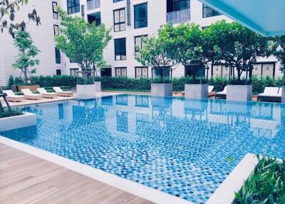 2 bed Condo in Maestro 03 Ratchada-Rama 9 Din Daeng Sub District C020890