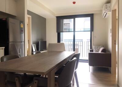 2 bed Condo in Maestro 03 Ratchada-Rama 9 Din Daeng Sub District C020890