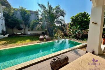 Luxury Custom-Built Pool Villa with 5 bedroom private swimming pool For Sale at Flora Ville, Chiang Mai