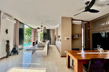 Luxury Custom-Built Pool Villa with 5 bedroom private swimming pool For Sale at Flora Ville, Chiang Mai