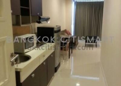 Condo at Noble Lite for rent