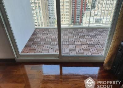 3-BR Condo at Urbana Langsuan Condominium near BTS Ratchadamri (ID 381990)