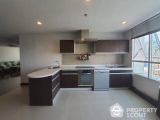 3-BR Condo at Urbana Langsuan Condominium near BTS Ratchadamri (ID 381990)