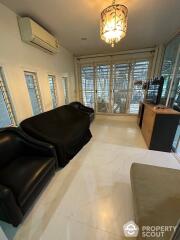 3-BR Townhouse near MRT Thailand Cultural Centre