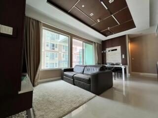 Q Langsuan 2 bedroom property for rent