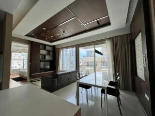 Q Langsuan 2 bedroom property for rent