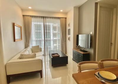 Q Langsuan 2 bedroom condo for rent