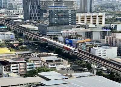 Ideo Mobi Sukhumvit 81 - Renovated Top Floor Duplex with Balcony at Sukhumvit 81, BTS On Nut