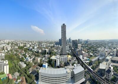 Ideo Mobi Sukhumvit 81 - Renovated Top Floor Duplex with Balcony at Sukhumvit 81, BTS On Nut
